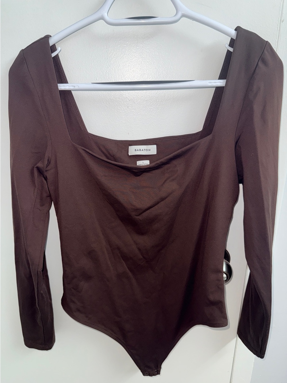 Aritzia Babaton Contour Squareneck Long Sleeve Bodysuit (Size L)